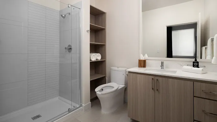 Sentral Alloy Midtown 5