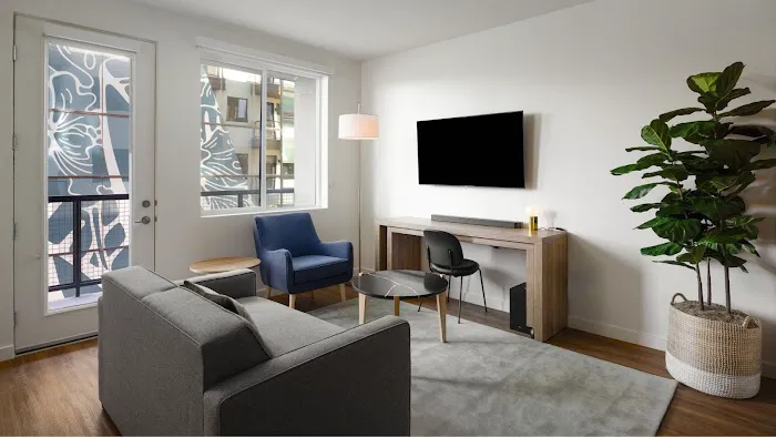 Sentral Alloy Midtown 5