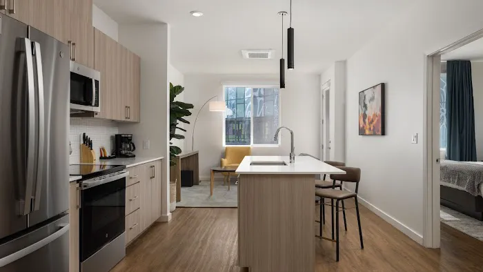 Sentral Alloy Midtown 5