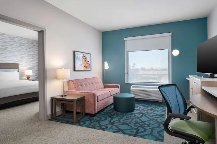 Home2 Suites by Hilton Phoenix Midtown 5