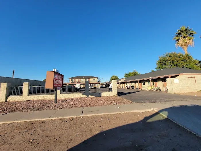 Budget Motel 5