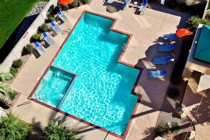 Radisson Hotel Phoenix Airport 5