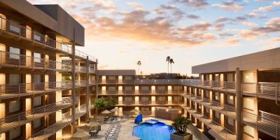 Howard Johnson by Wyndham