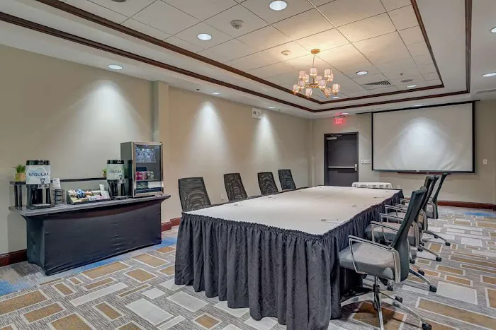 Hilton Garden Inn Phoenix Airport North 5