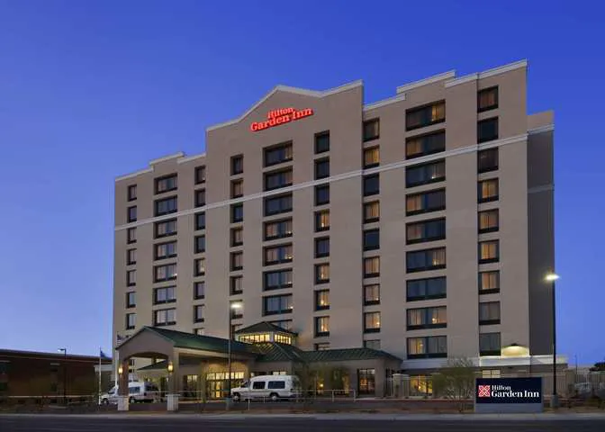 Hilton Garden Inn Phoenix Airport North 5