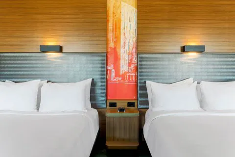 Aloft Phoenix-Airport 5