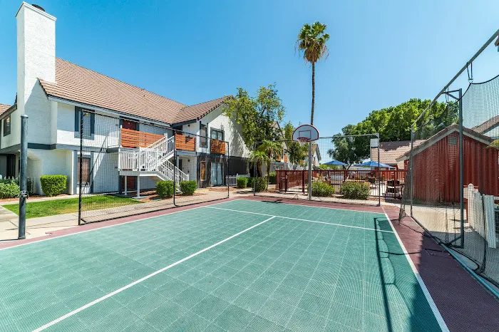 Metro Phoenix : All Inclusive Living 5