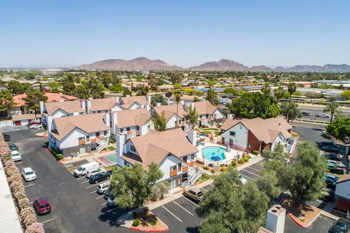 Metro Phoenix : All Inclusive Living 5