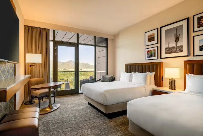 Hilton North Scottsdale at Cavasson 5