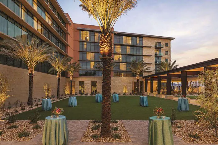 Hilton North Scottsdale at Cavasson 5