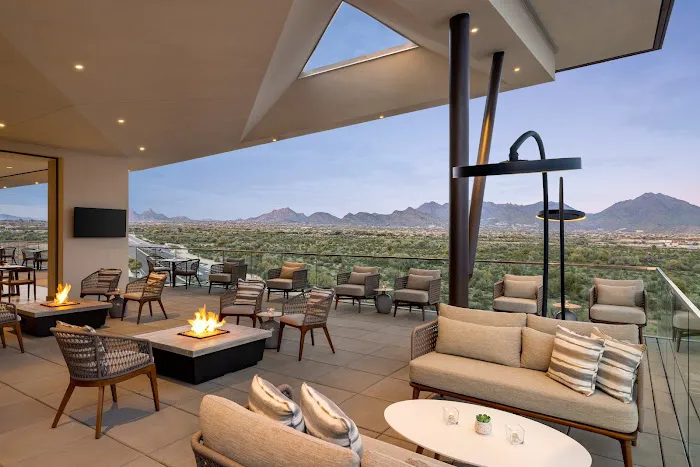 Hilton North Scottsdale at Cavasson 5