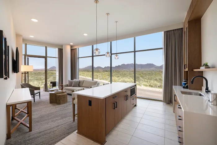Hilton North Scottsdale at Cavasson 5