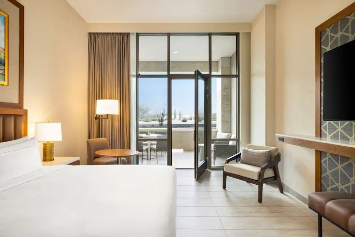 Hilton North Scottsdale at Cavasson 5