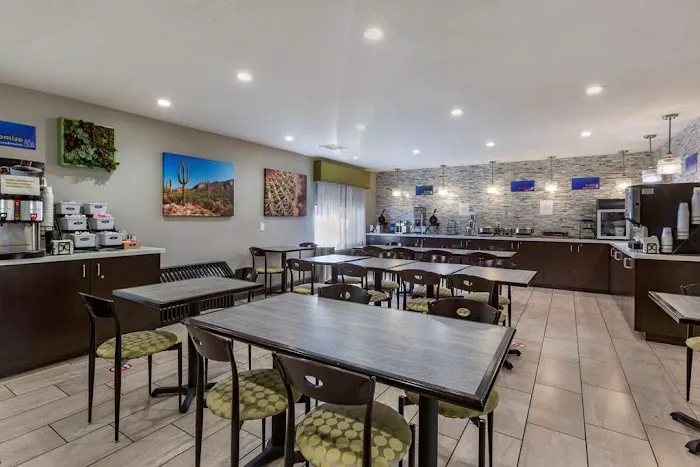 Best Western North Phoenix Hotel 5