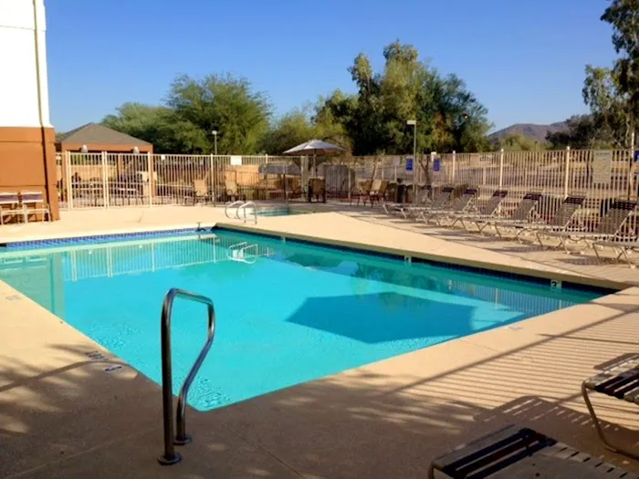 Sonesta Simply Suites Phoenix Glendale 5