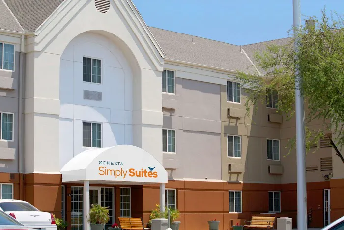 Sonesta Simply Suites Phoenix Glendale 5