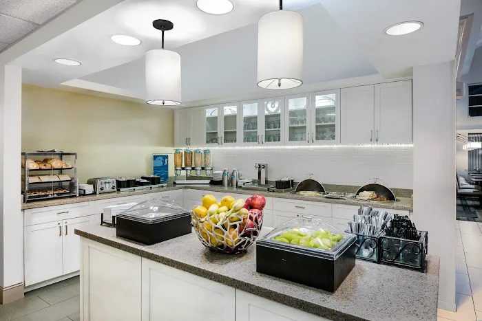 Mainstay Suites Phoenix-Metro Center 5