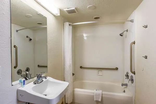 Rodeway Inn Phoenix North I-17 5