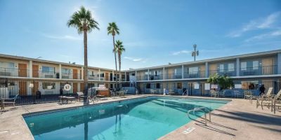 Econo Lodge Phoenix North I-17