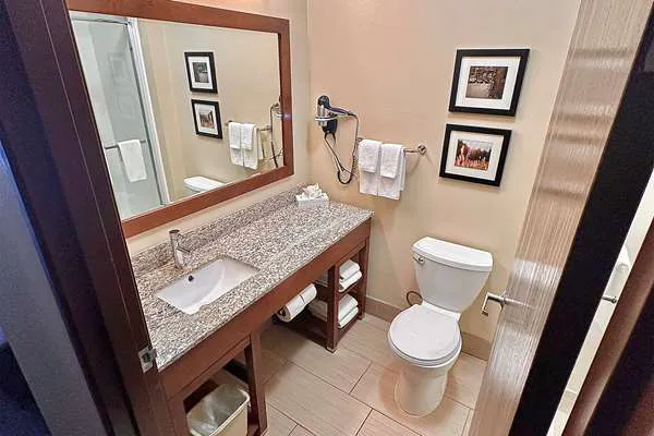 Baymont by Wyndham Phoenix North 5