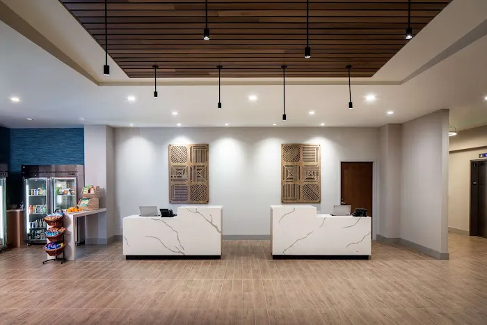 Hyatt House North Scottsdale 5