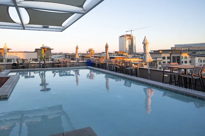 Cambria Hotel Downtown Phoenix Convention Center 5