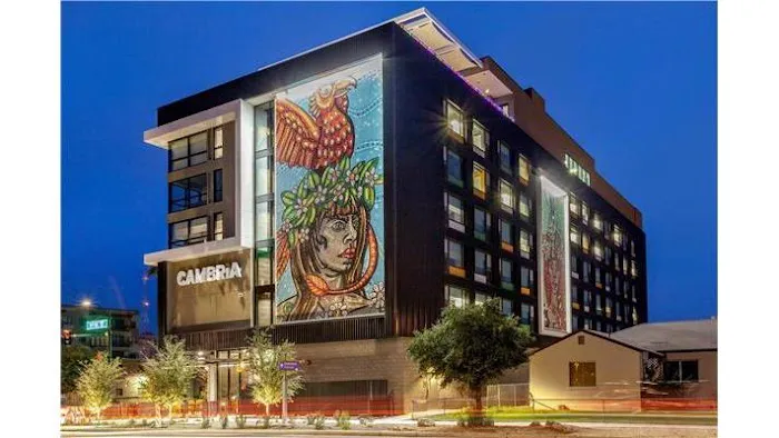Cambria Hotel Downtown Phoenix Convention Center 5