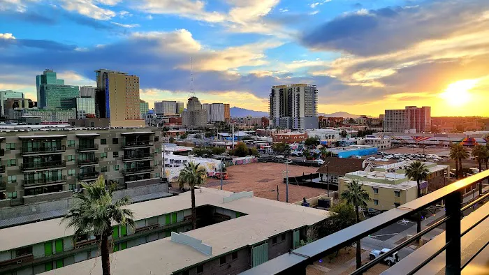 Cambria Hotel Downtown Phoenix Convention Center 5
