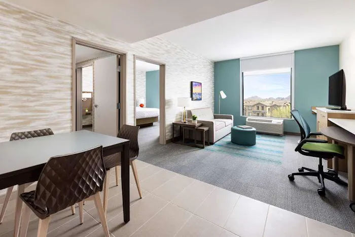Home2 Suites by Hilton Scottsdale North 5