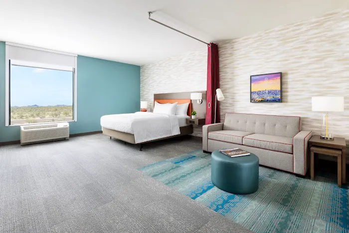 Home2 Suites by Hilton Scottsdale North 5