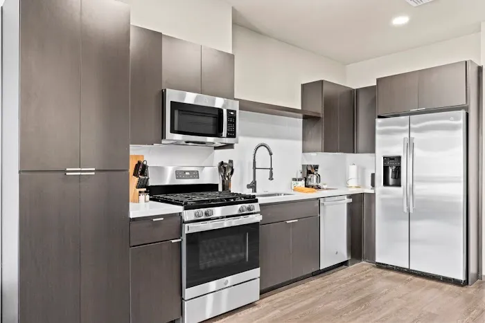CozySuites Phoenix 5