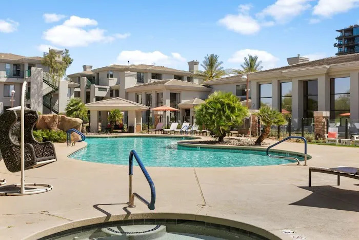 CozySuites Phoenix 5