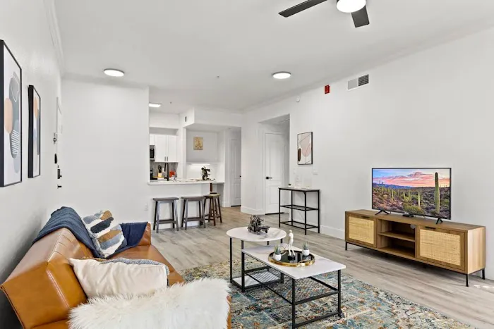 CozySuites Phoenix 5