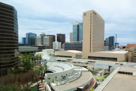 AC Hotel Phoenix Downtown 5