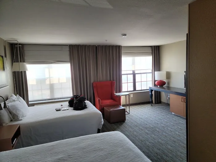 Hilton Garden Inn Phoenix Airport 5