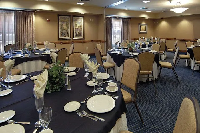 Hilton Garden Inn Phoenix Airport 5