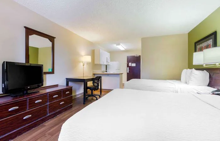Extended Stay America - Phoenix - Airport 5