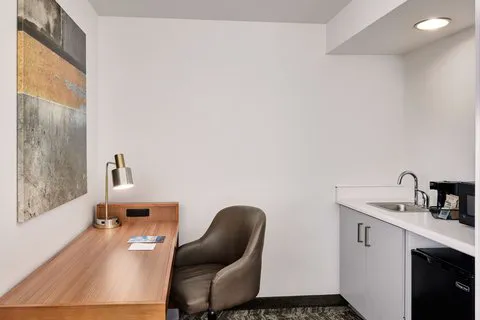 SpringHill Suites Phoenix Downtown 5