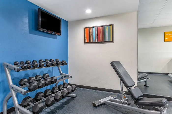 Comfort Inn & Suites Phoenix North - Deer Valley 5