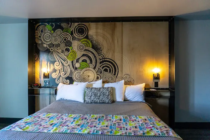Downtown Phoenix Hotel 5