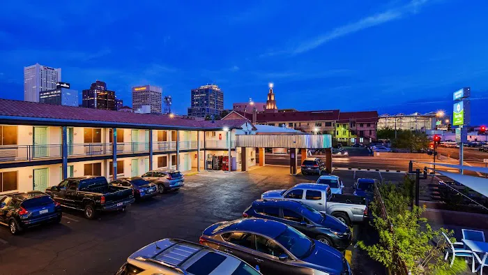 Downtown Phoenix Hotel 5