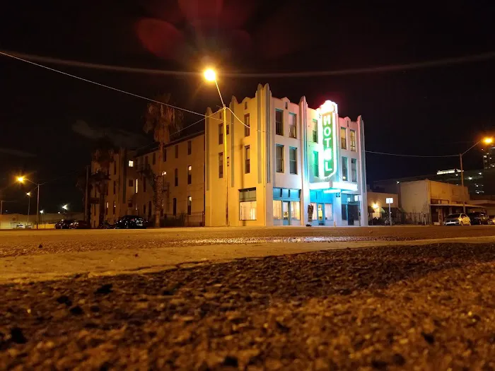 New Windsor Hotel 5
