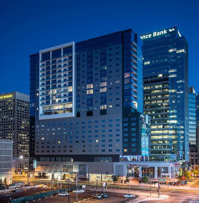 Kimpton Hotel Palomar Phoenix 5