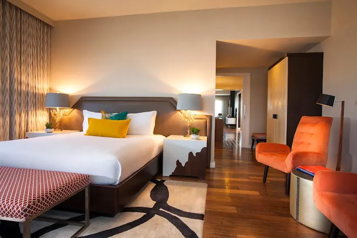 Kimpton Hotel Palomar Phoenix 5
