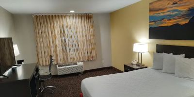 Days Inn by Wyndham Phoenix North
