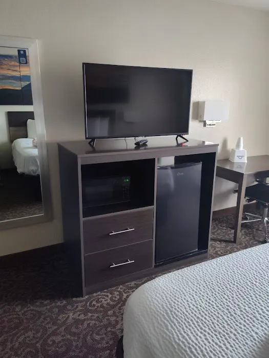 Days Inn by Wyndham Phoenix North 5