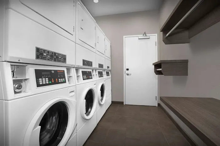 Home2 Suites by Hilton Phoenix North Happy Valley 5
