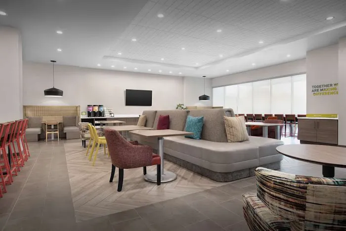 Home2 Suites by Hilton Phoenix North Happy Valley 5
