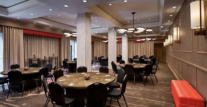 Sonesta Hotel Baltimore Inner Harbor 4