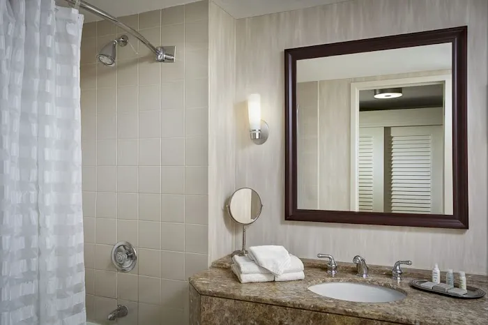 Renaissance Baltimore Harborplace Hotel 4